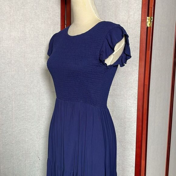 Fashion Elegant Navy Blue Midi Dress w/Smocked Top & Flutter Sleeves (Size: Med) - Picture 6 of 12